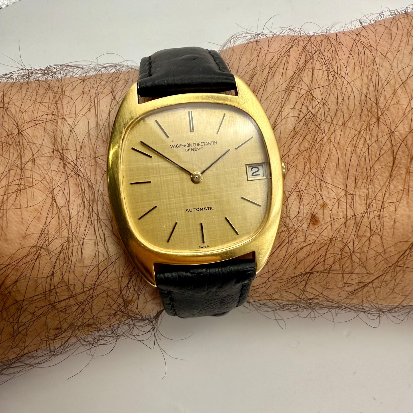 Vacheron Constantin Les Historiques – Réf. 2020 – Extra-Plate Vintage – Or Jaune 18K