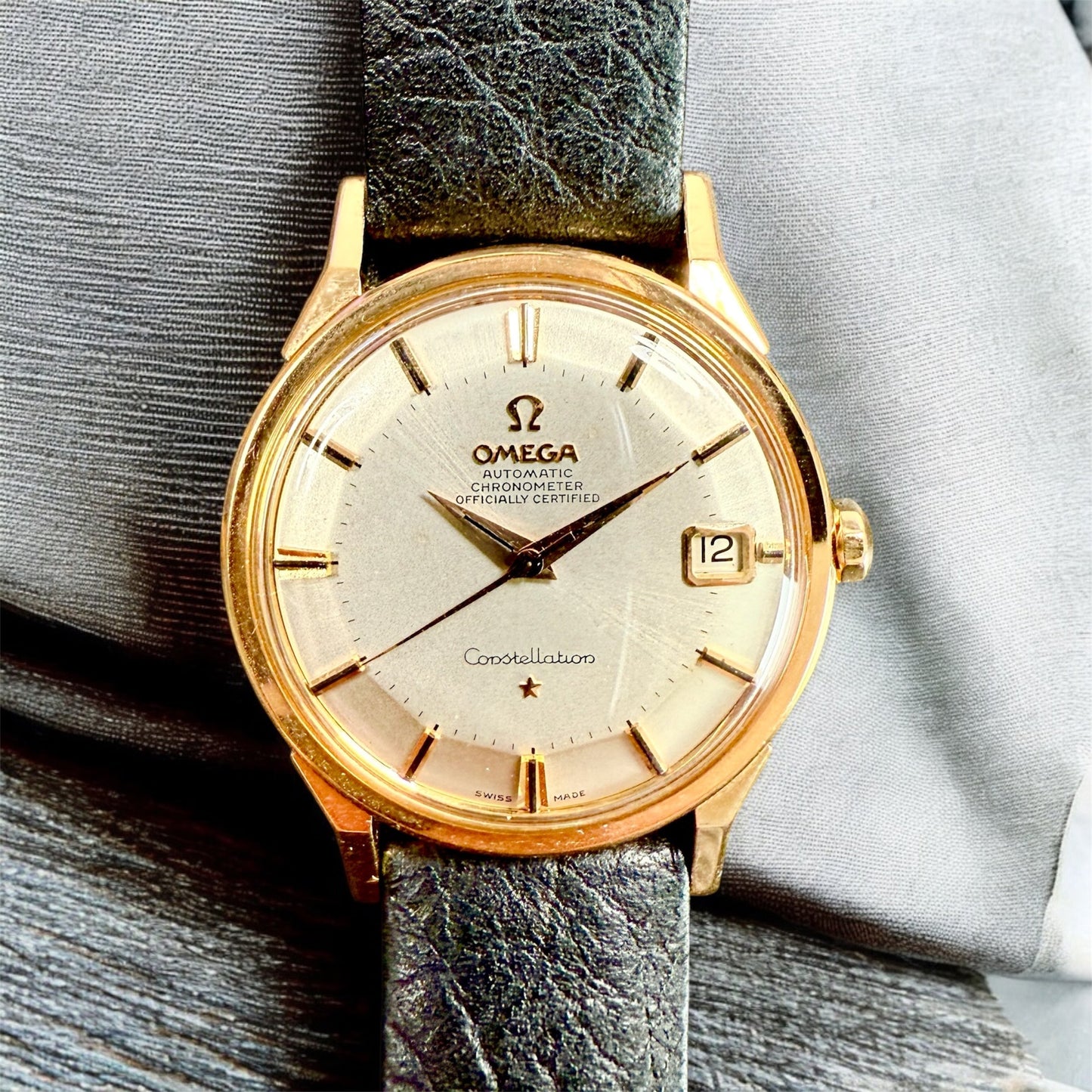 Omega Constellation – Or Jaune 18K – Calibre 561 – Icône de l’élégance vintage
