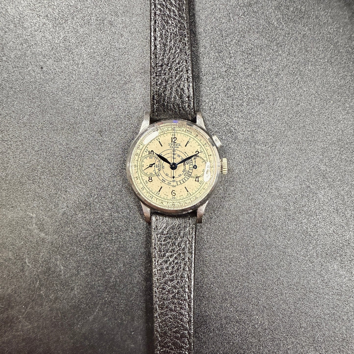Sparta Prima Chronographe Monopoussoir – Calibre Landeron 13 – Années 1940 – Rare et Authentique
