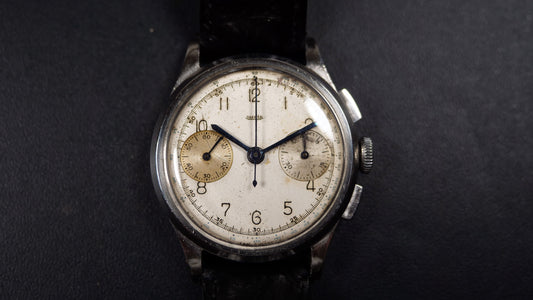 Chronographe Jaeger Vintage – Calibre Universal Genève 285 – Boîtier Acier – 35 mm