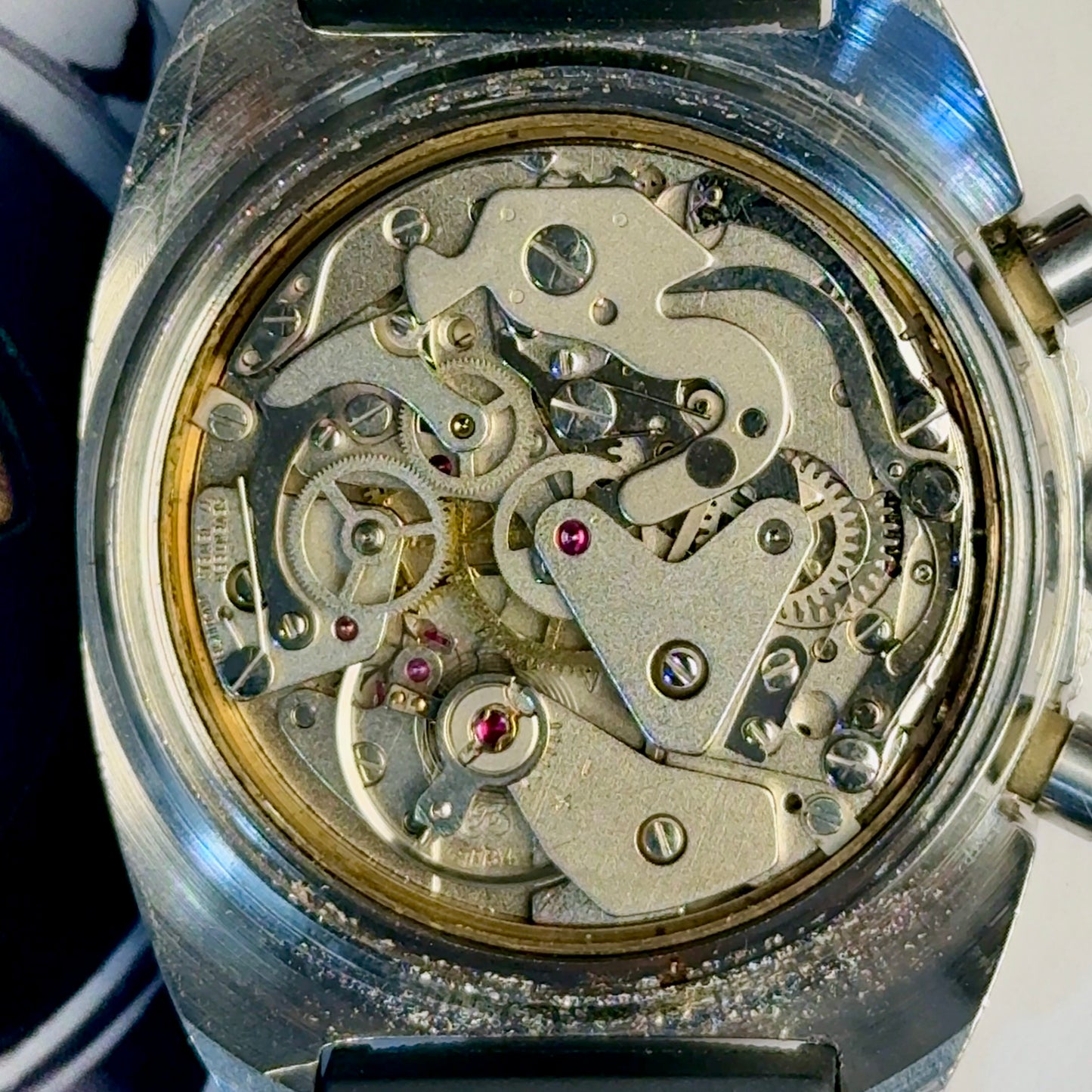 Yema Tomahawk – Chronographe vintage Valjoux 7734